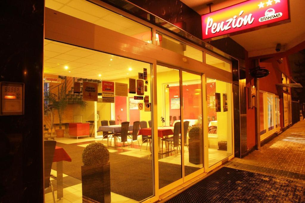 Penzion Brahama Prešov Exterior foto